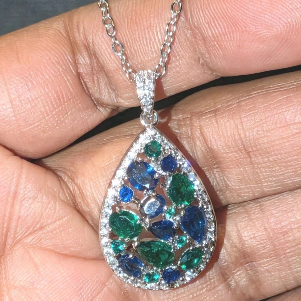 Women's Silvery Pave Dazzling Green/Blue Sapphire Pendant Teardrop Necklace 18"